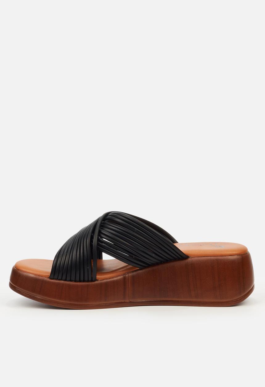 Butterfly Feet - Mika 2 slip-on - black