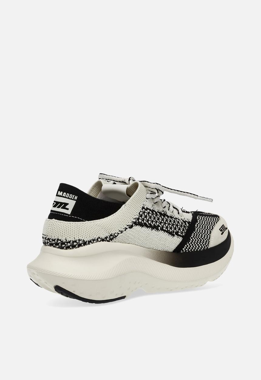Steve Madden - Elevate 3 sneaker - beige almond
