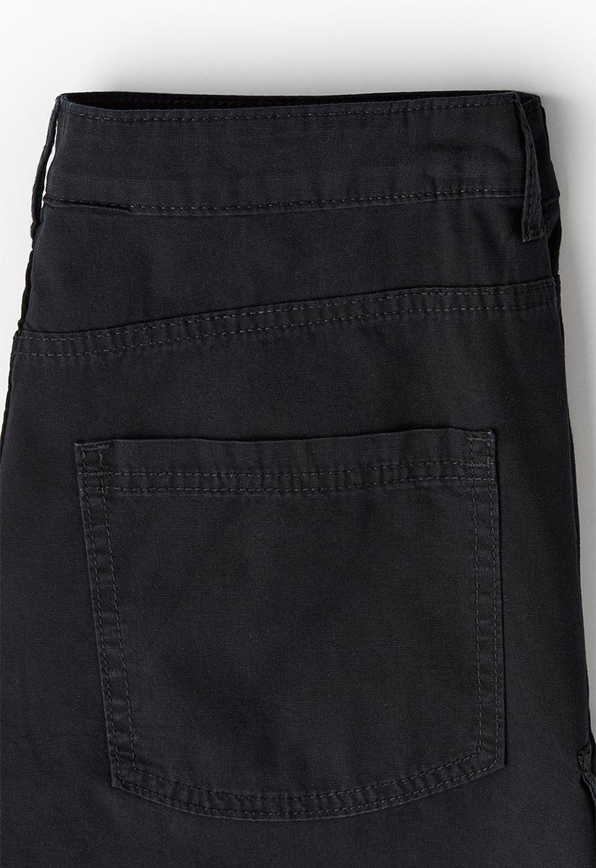 H&M - Canvas cargo shorts - black