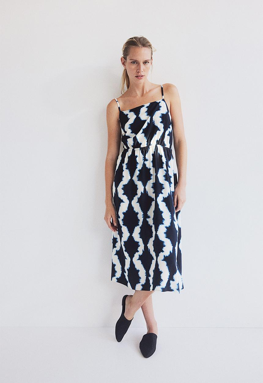 H&M - Strappy viscose dress - navy blue patterned