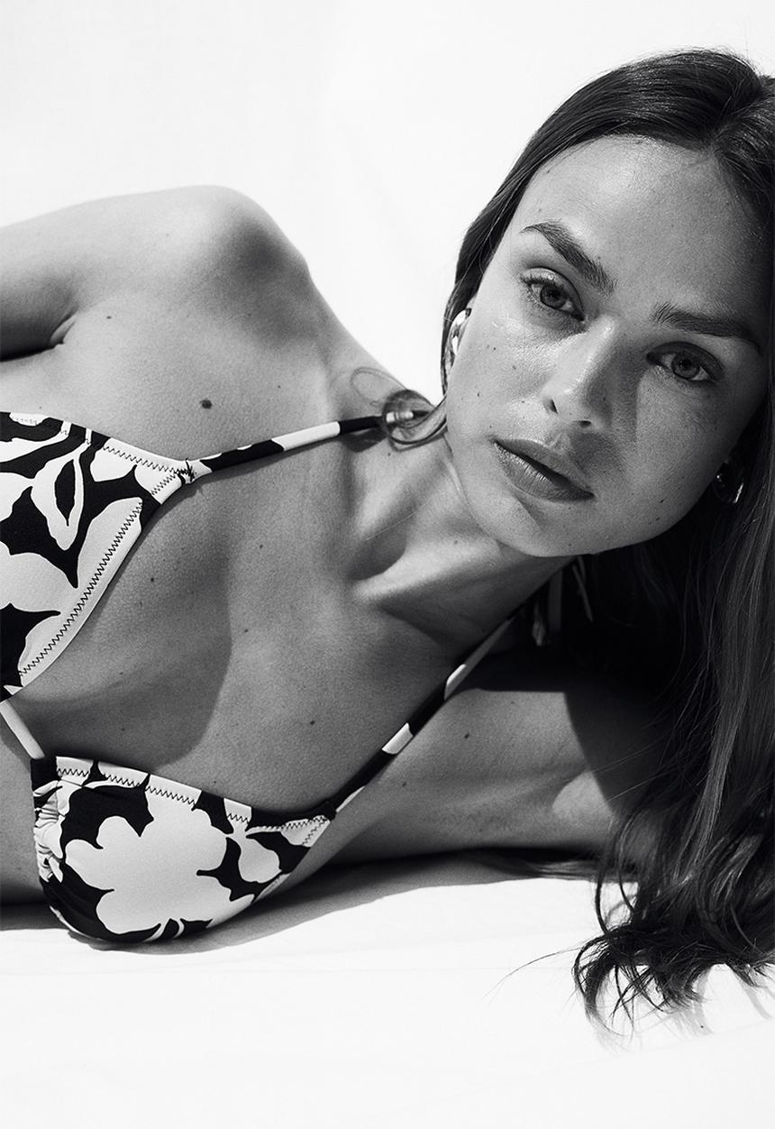 H&M - Padded triangle bikini top - black & beige patterned