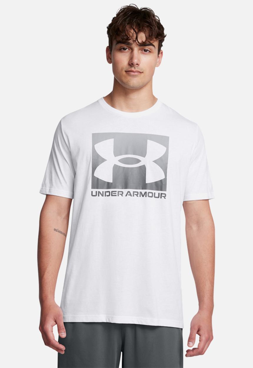 Under Armour - UA M Boxed Sports Updated Short Sleeve Tee - White & Pitch Gray