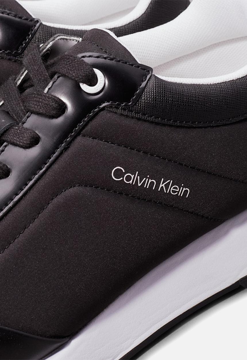 Calvin Klein - Low Top Lace Up W/ Padding - Black