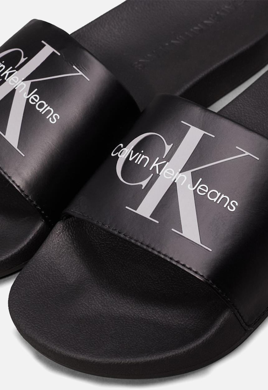 Calvin Klein - Slide pearl - triple black