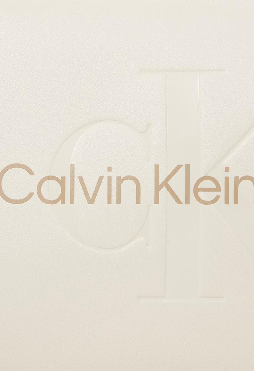 Calvin Klein - Scuplted camera bag - eggshell