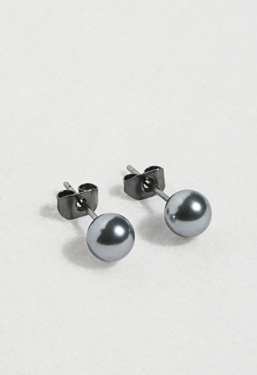 Vero Moda - Pearly Ear Studs
