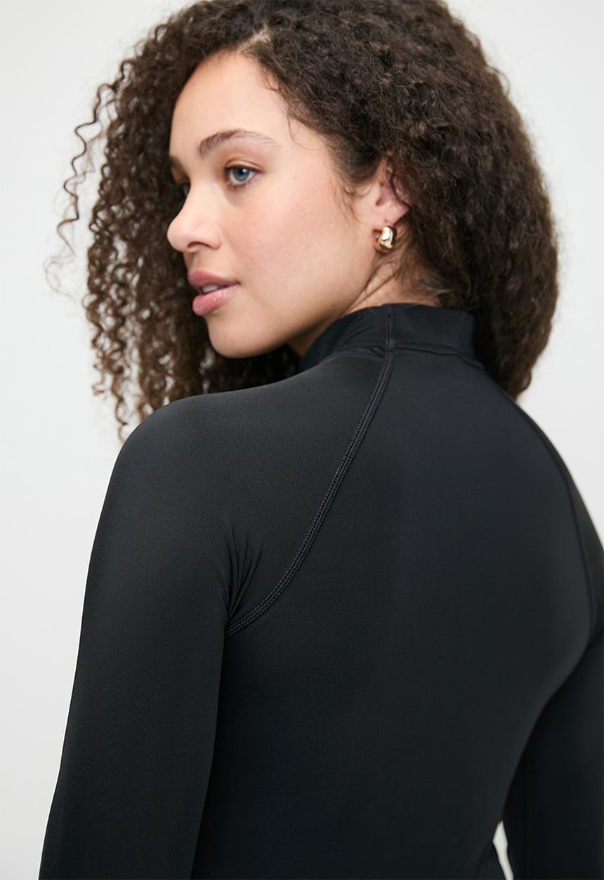 Lizzy - Forelle Ladies Long sleeve rashie - Black