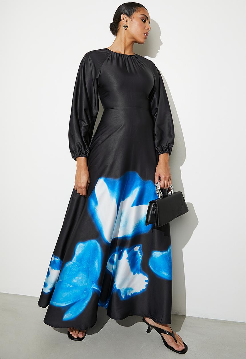 VELVET - Balloon sleeve statement dress with high slit - black abstract