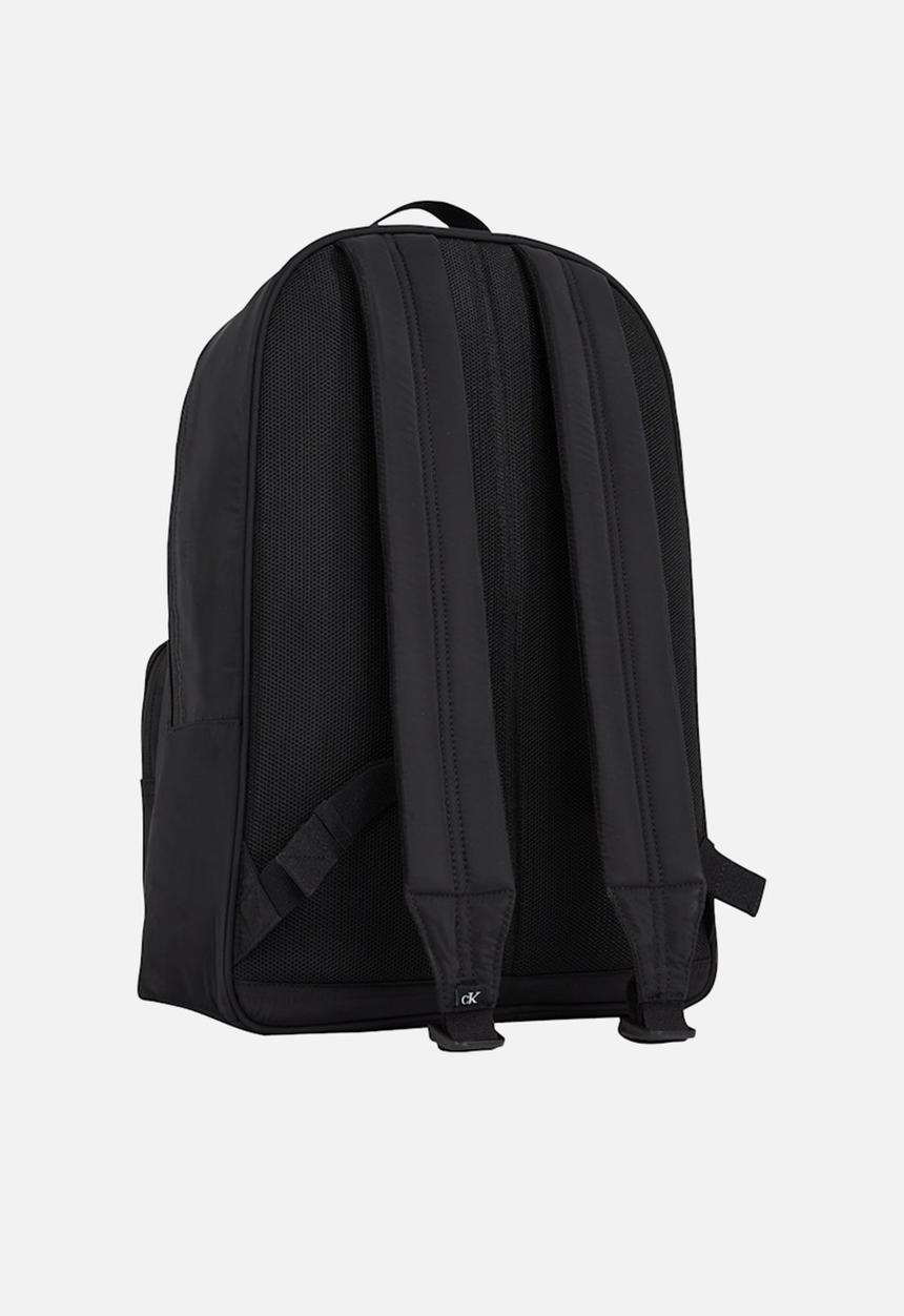 Calvin Klein - Sport essentials campus bp40 m - black