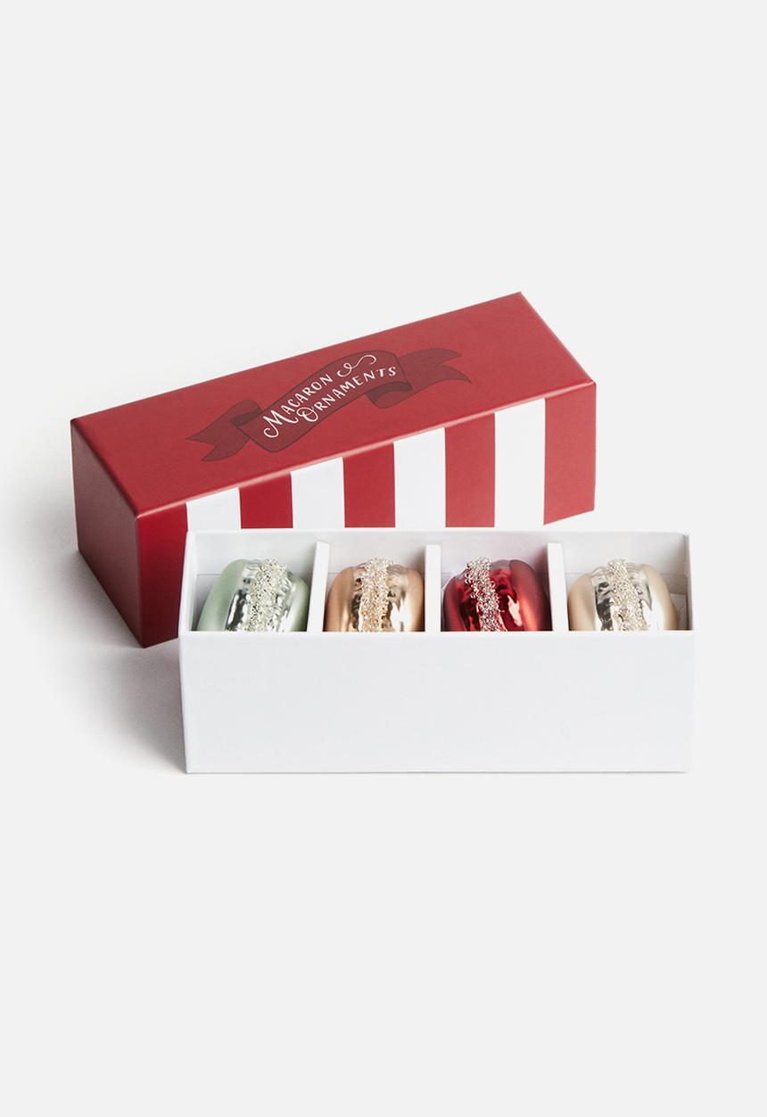 H&M - 4-Pack macaroon christmas decorations - Dark red light green