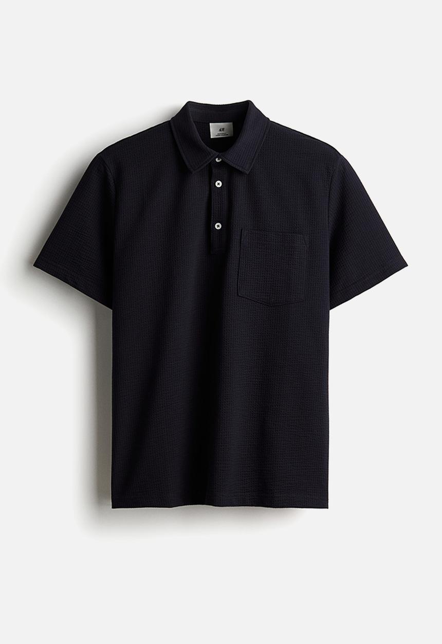 H&M - Regular fit waffled polo shirt - navy blue 