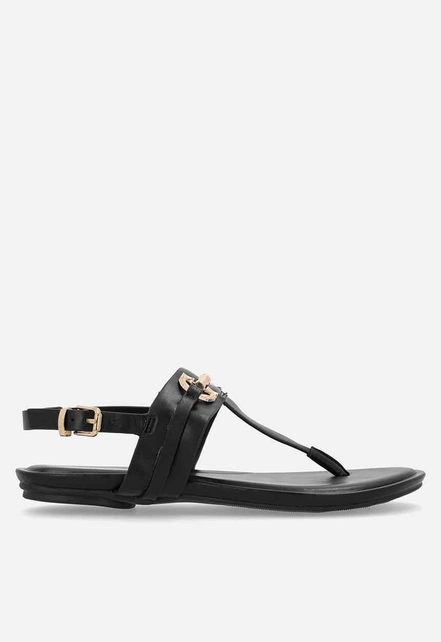 Madison® - Jayzee ankle strap sandal - black