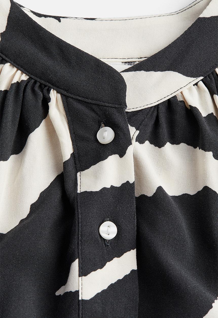 H&M - Balloon-sleeved blouse - dark grey zebra print