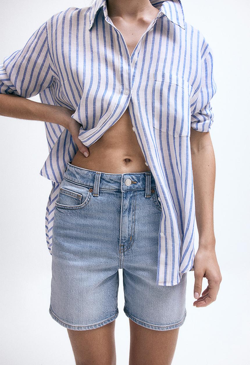 H&M - High-waisted denim shorts - light denim blue