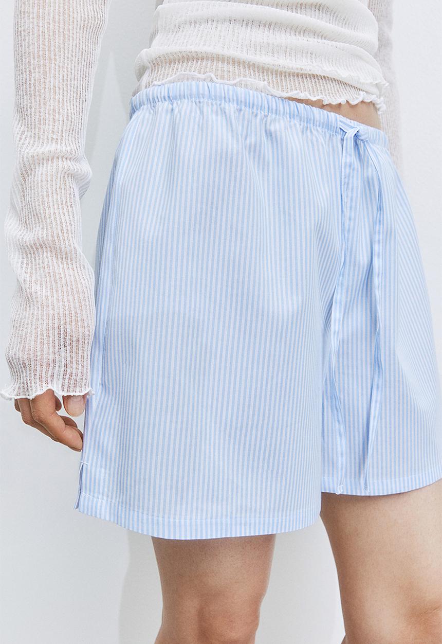 H&M - 2-Pack cotton poplin pyjama shorts - light blue striped
