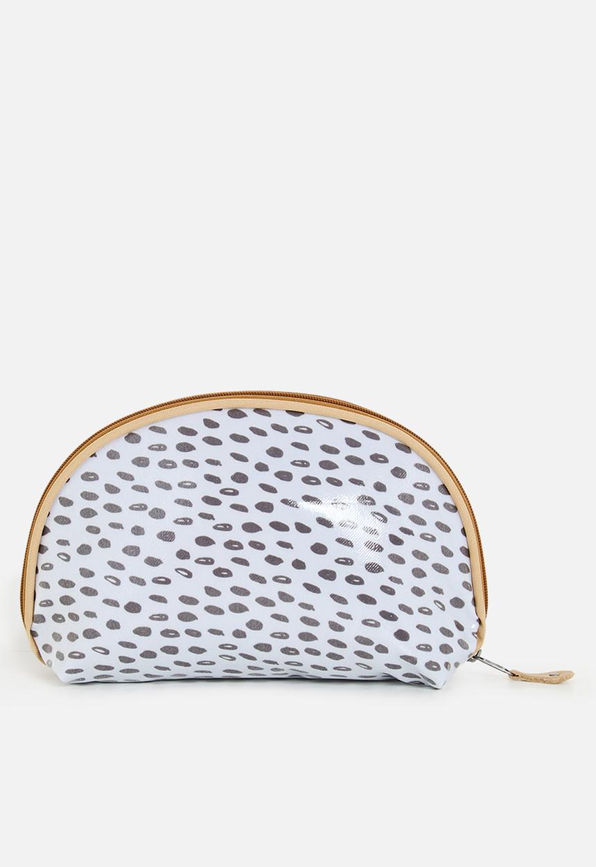 Thandana - Half moon travel pouch Laminated Fabric - Seed White