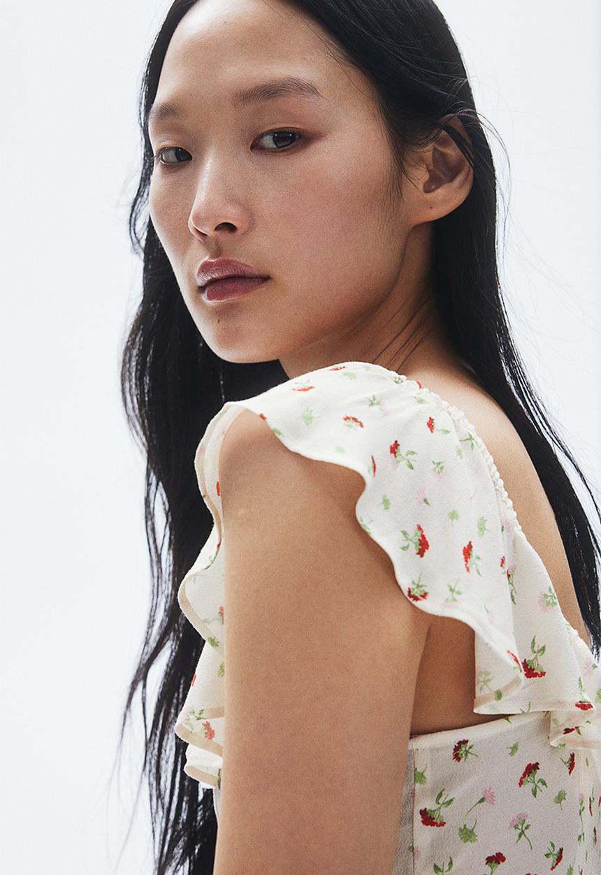 H&M - Frill-trimmed top - cream/small flowers