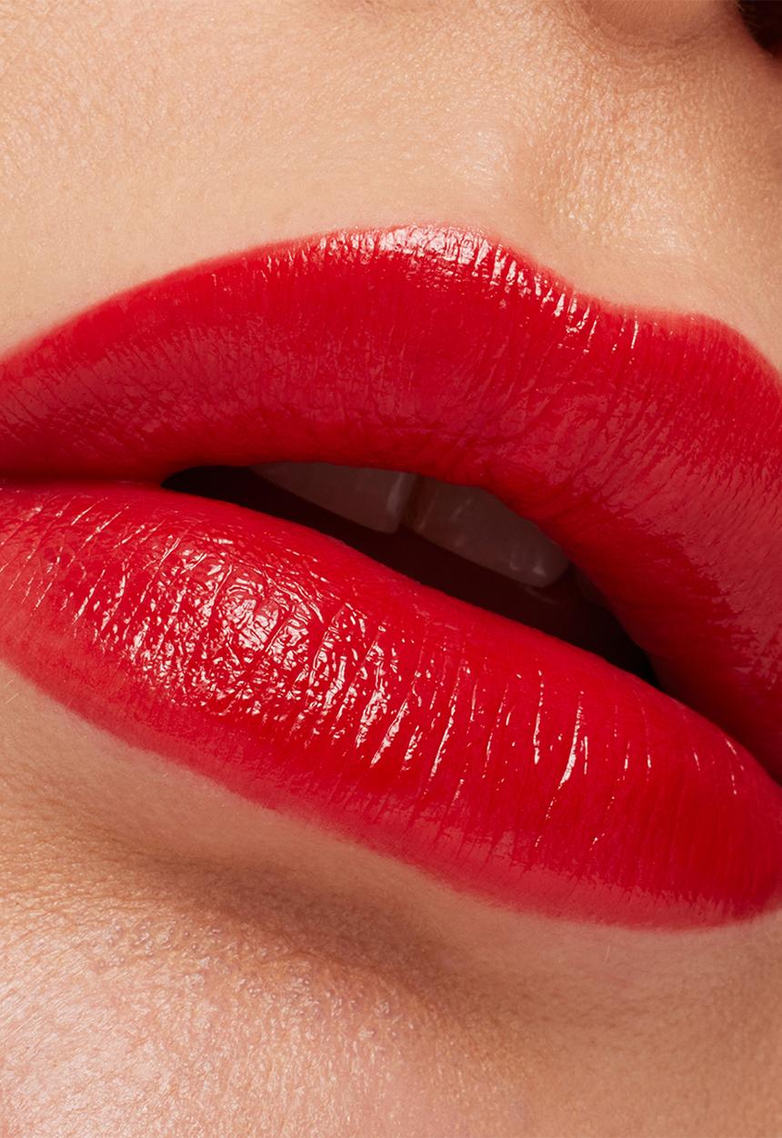 MAC - MACximal Sleek Satin Lipstick - Left On Red