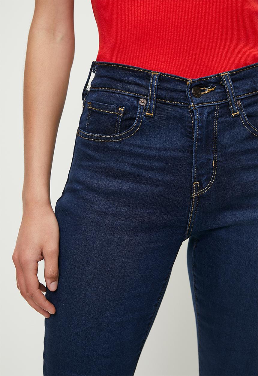 Levi’s® - Curvy Hirise Superskinny - Caroline Is Cool
