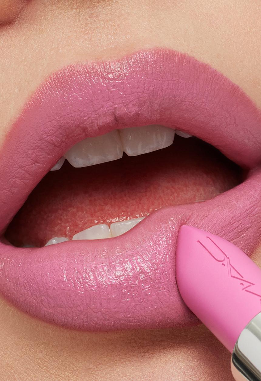 MAC - MACximal Sleek Satin Lipstick - Saint German