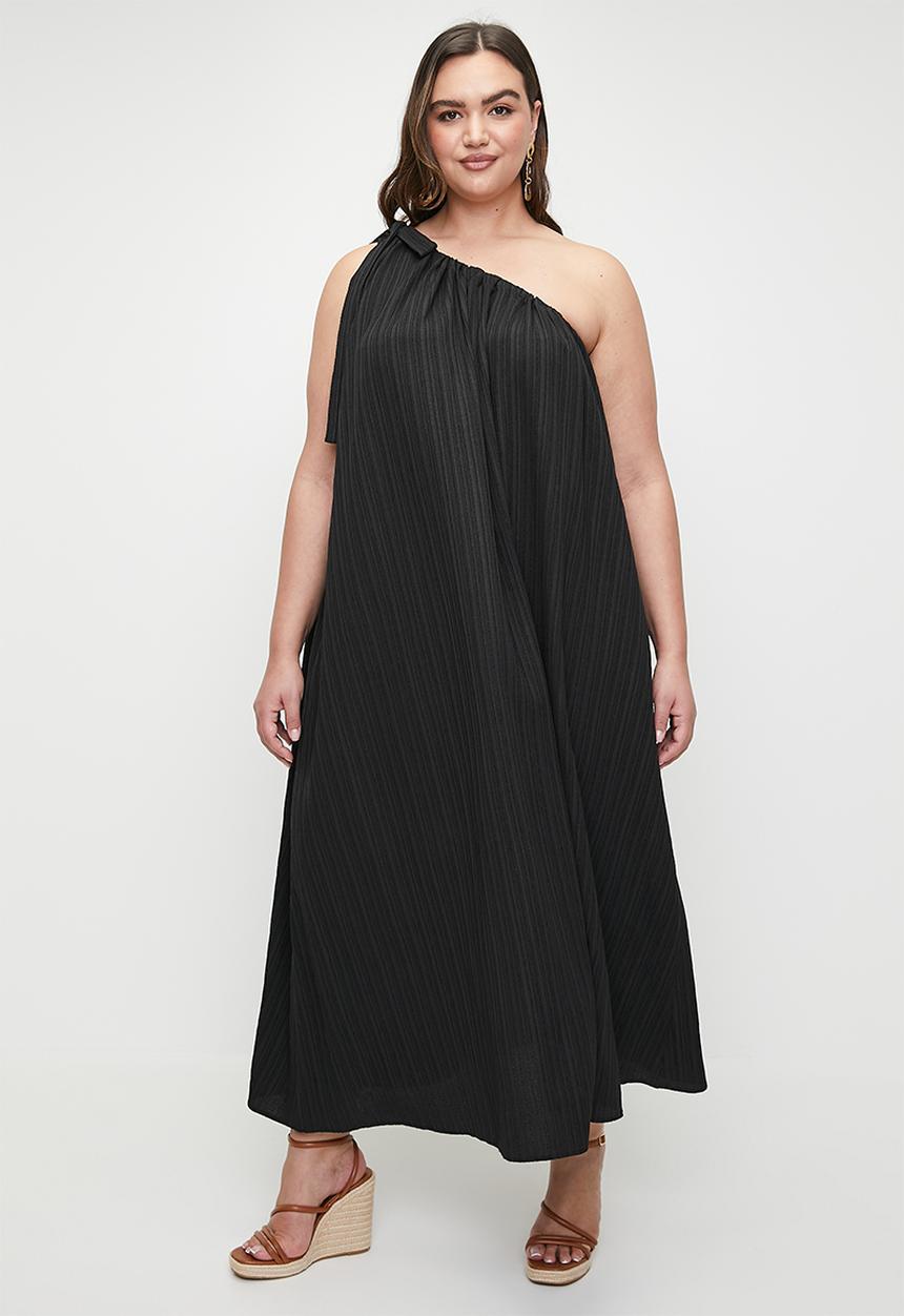 Superbalist - Laundred Linen Asym Trapeze Maxi Dress - Black