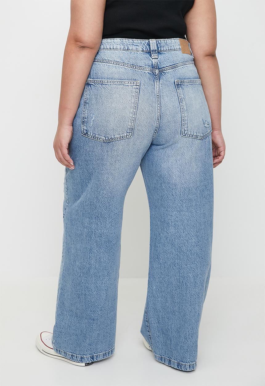 Cotton On - Plus Super Baggy Jean - Breeze Blue Worn