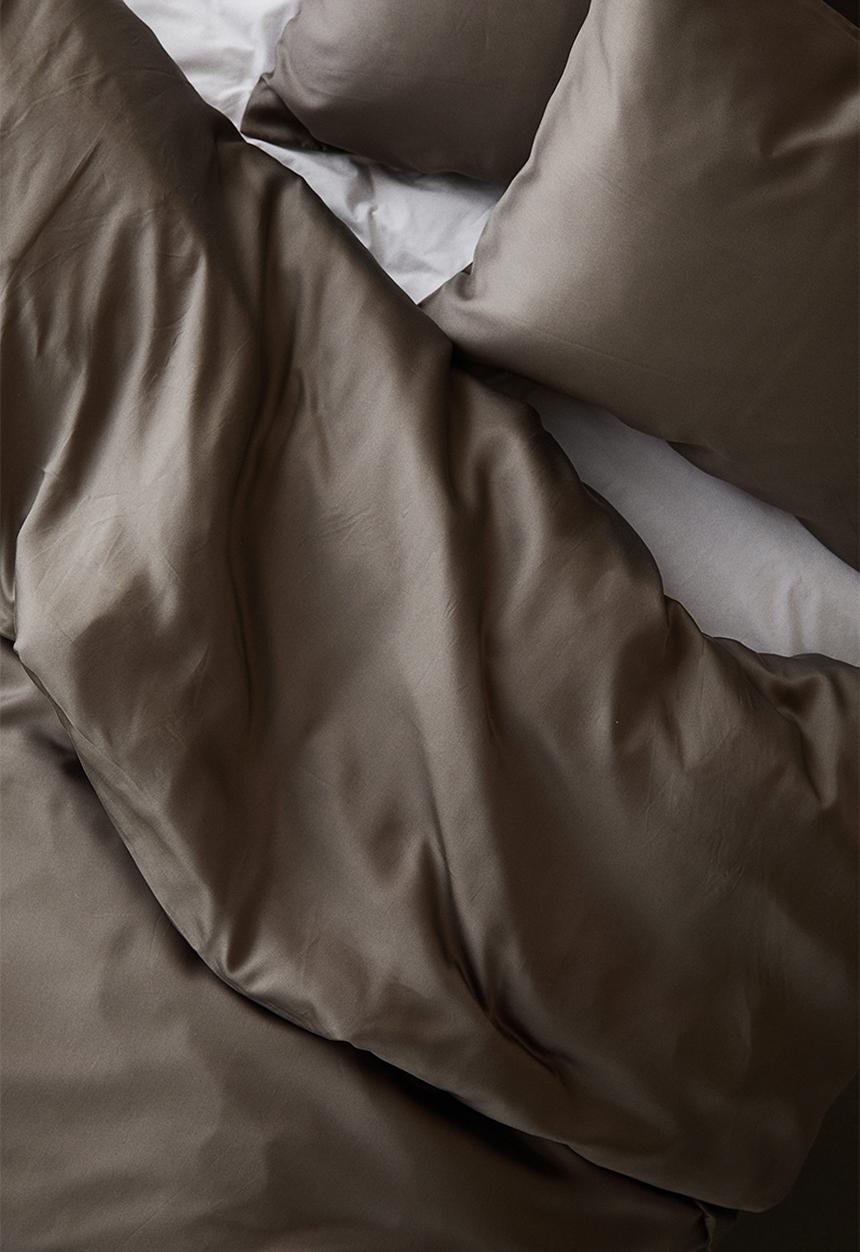 H&M - Satin double/king duvet cover set - mole