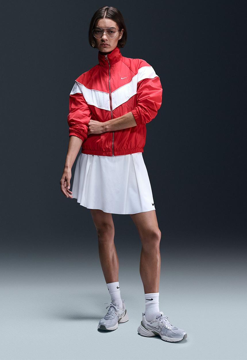 Nike - Nike Womens Windrunner Jacket - University Red/Sail/Sail