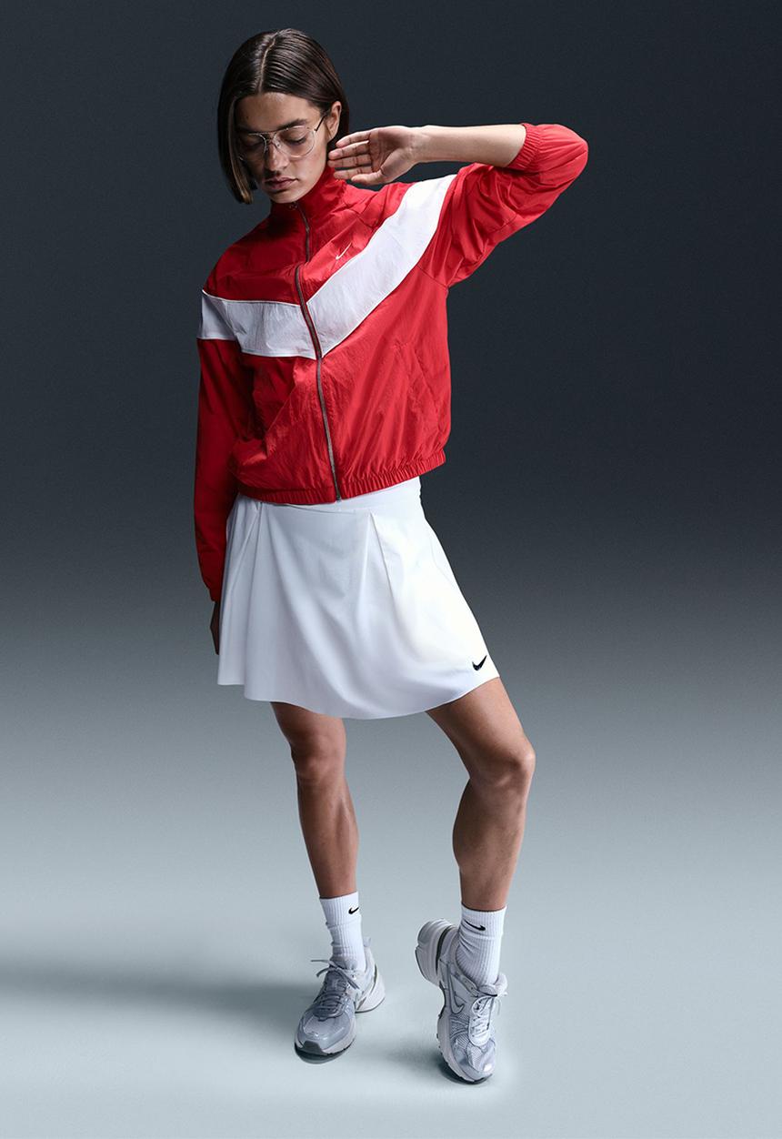 Nike - Nike Womens Windrunner Jacket - University Red/Sail/Sail
