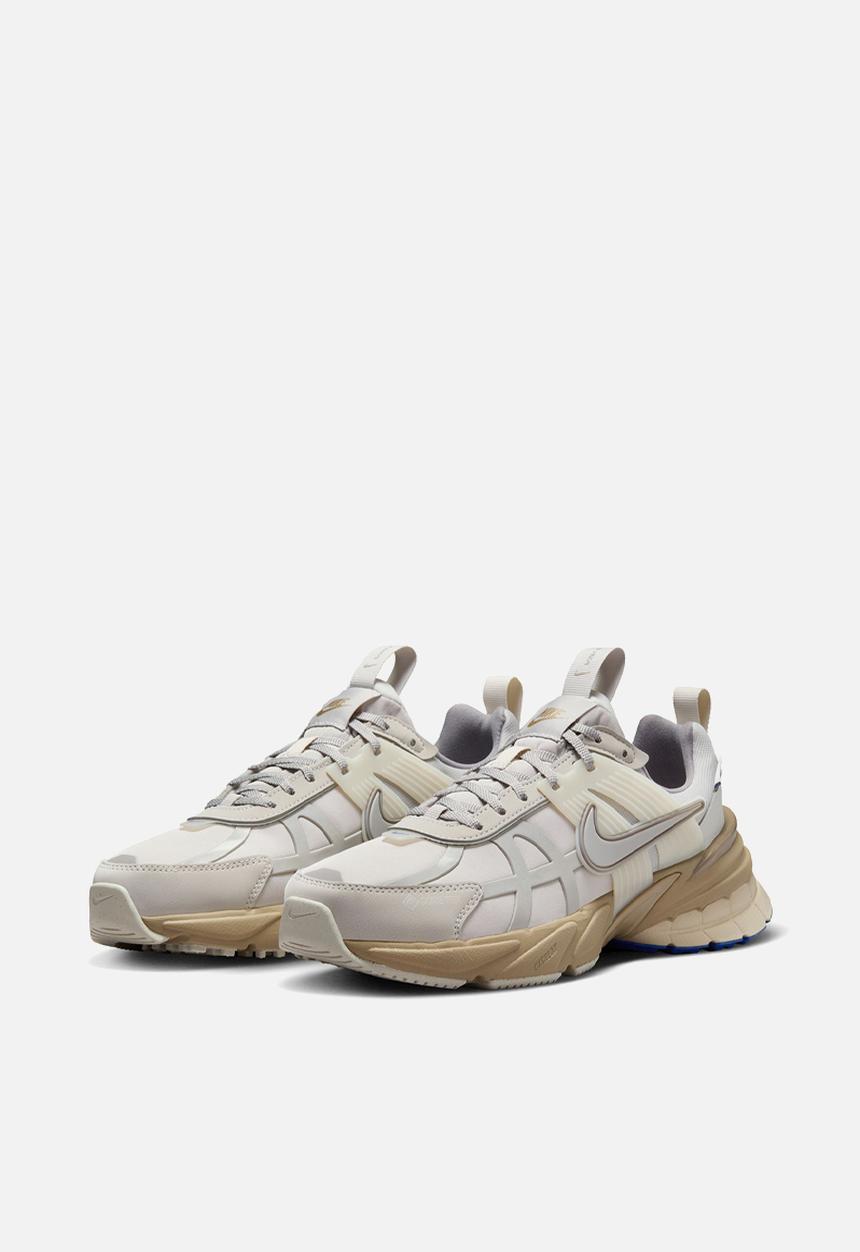 Nike - V2K Run GTX