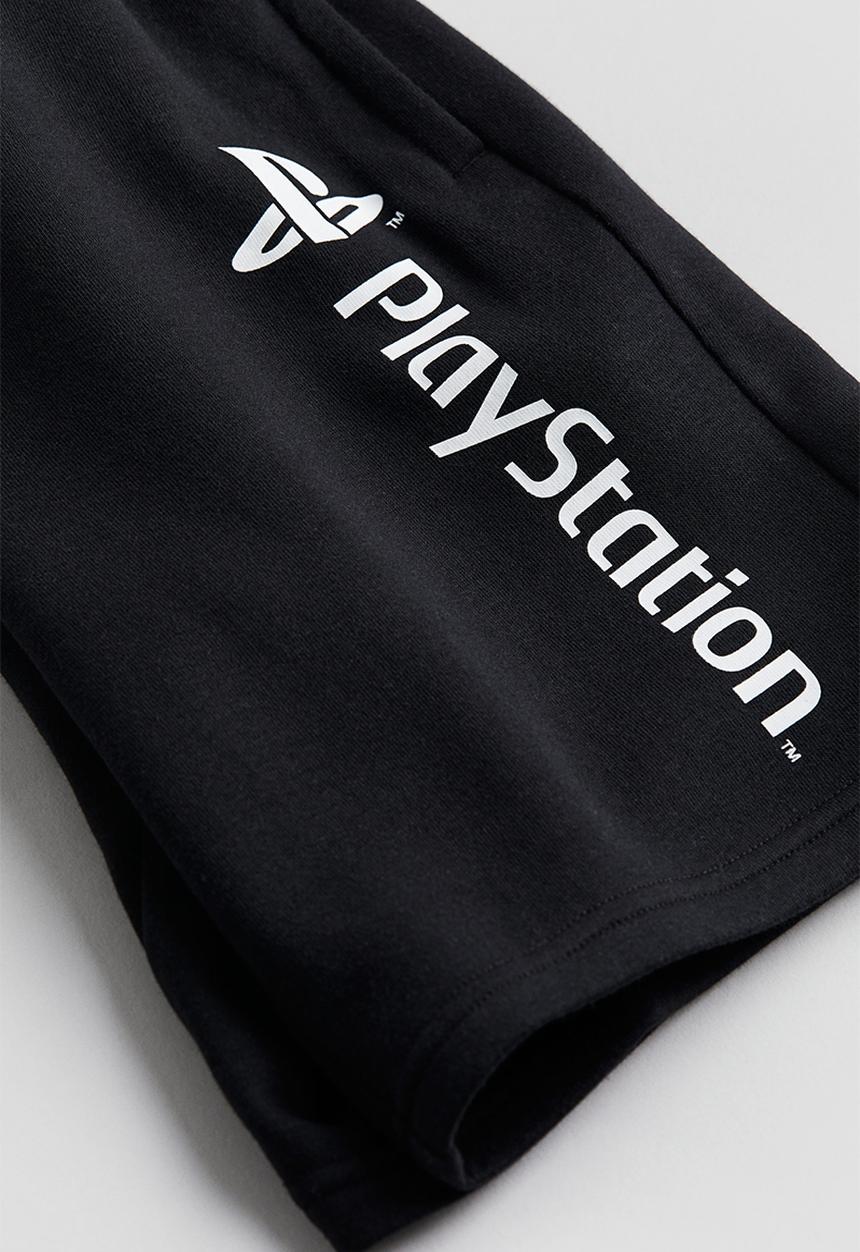 H&M - Print-motif sweatshorts - black & playstation