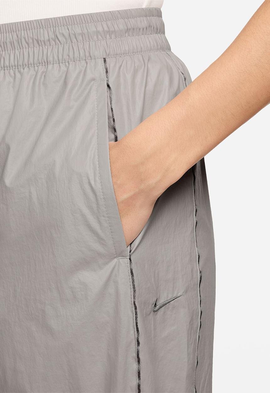 Nike - Nike Women's Woven V2K Oh Pant  - Lt Iron Ore/Flat Pewter