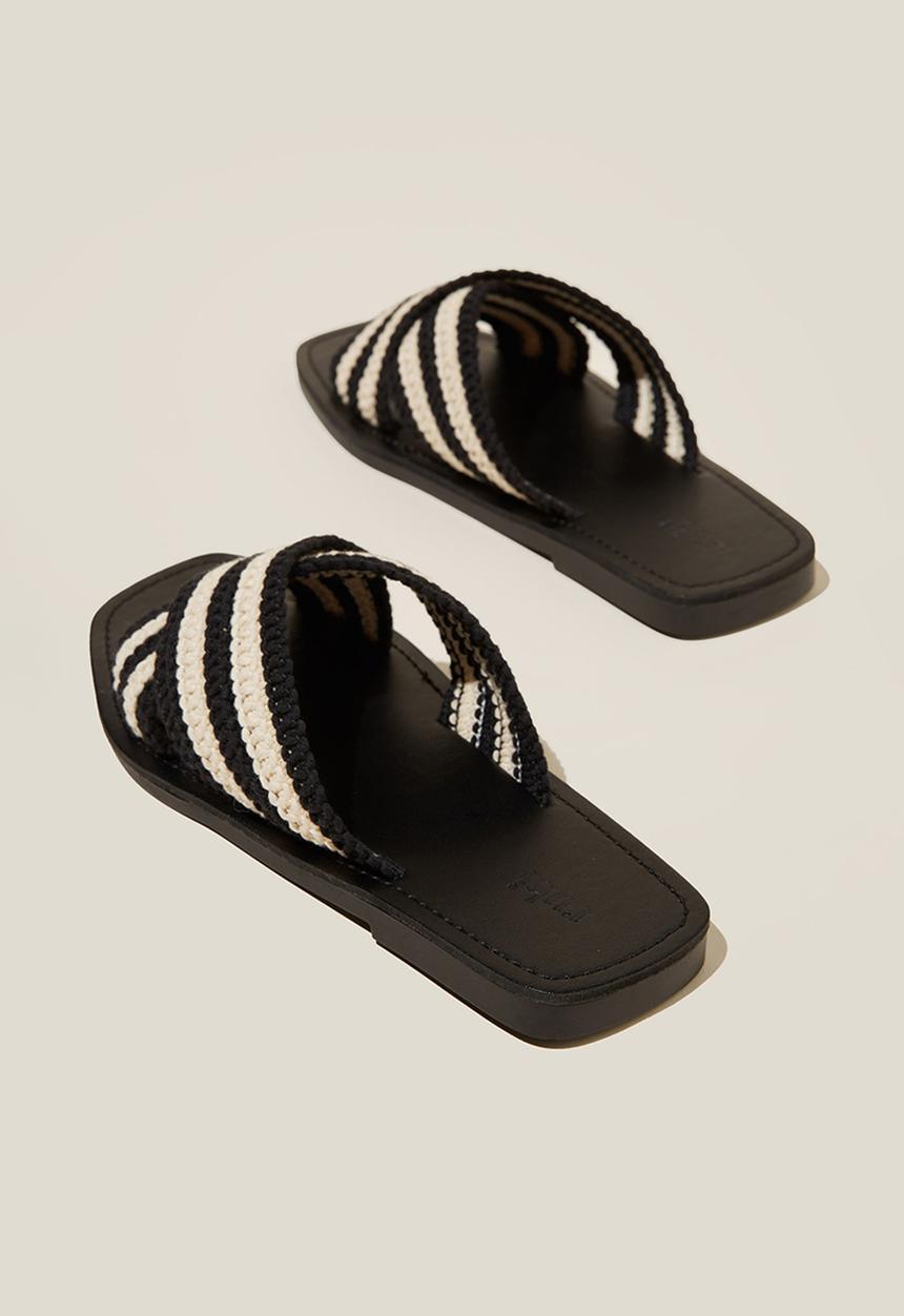 Cotton On - Bella Crossover Slide - Black/White Crochet