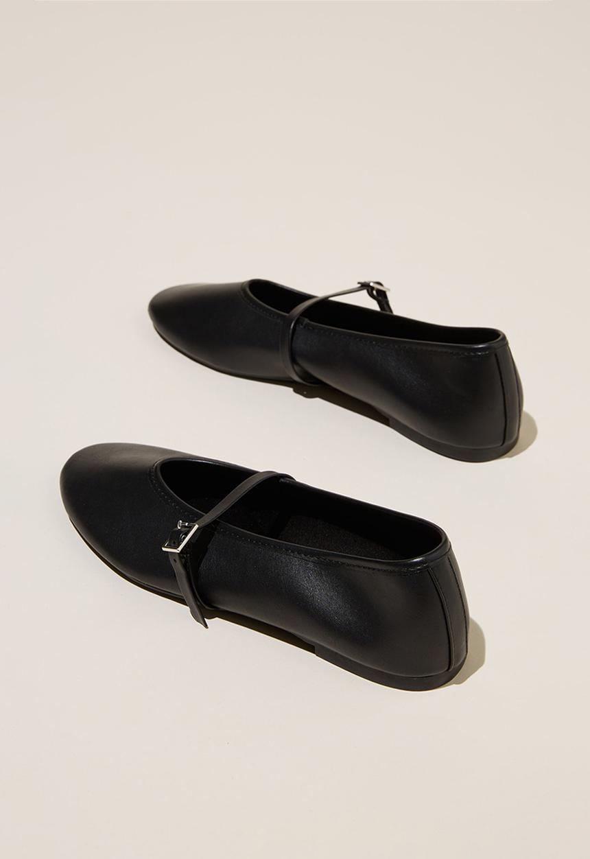 Cotton On - Romy Mary Jane - Black Smooth