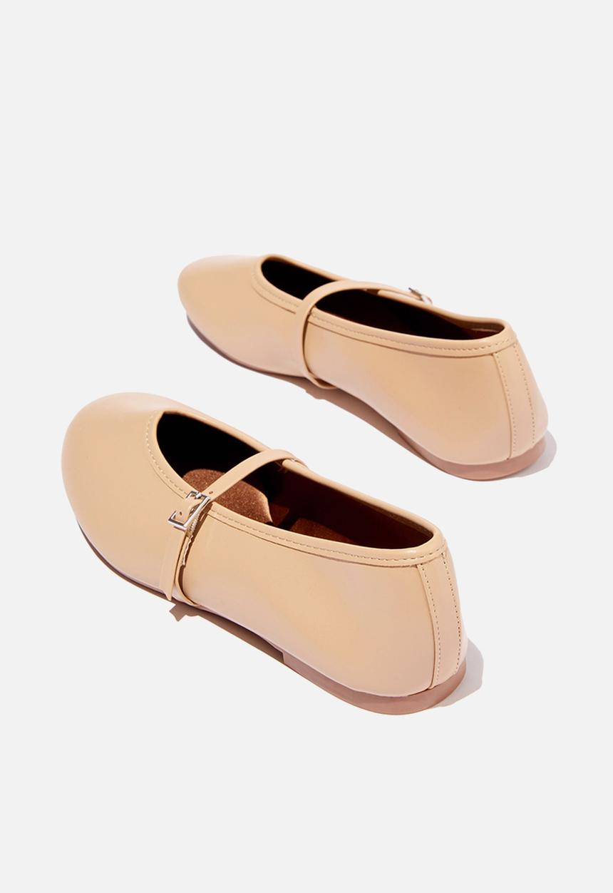 Cotton On - Romy Mary Jane - Camel Smooth