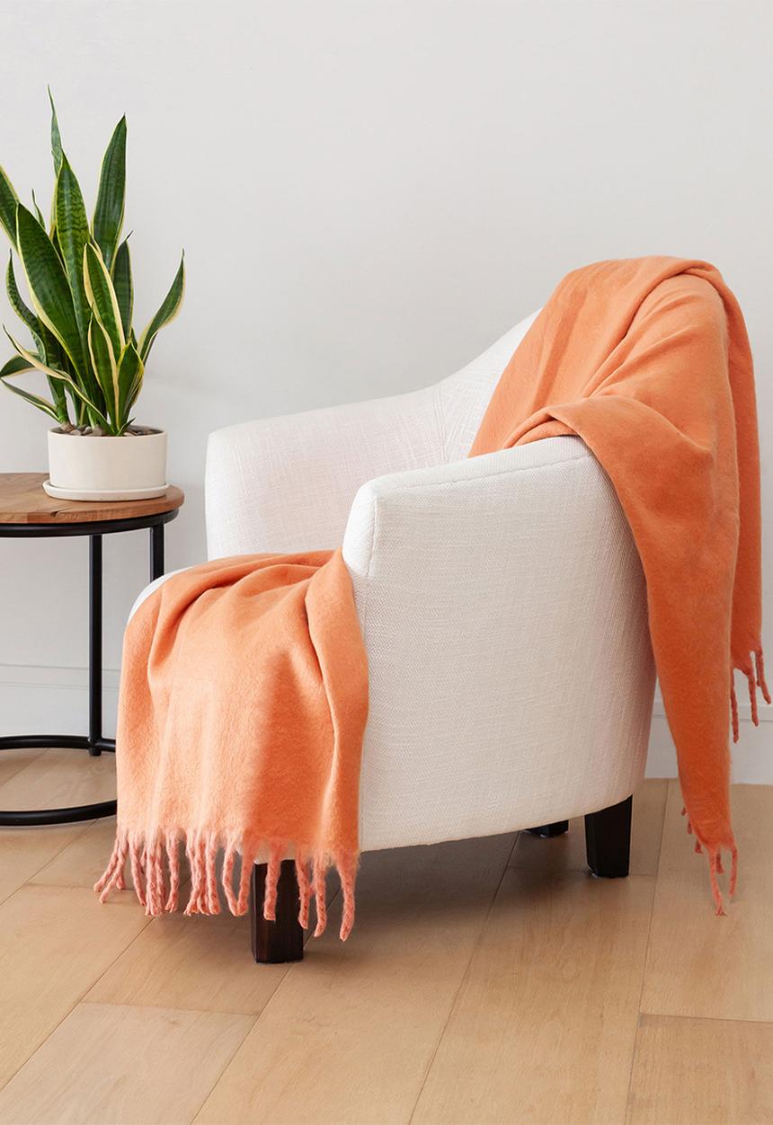 Linen House - Embrace Throw - Coral Blossom