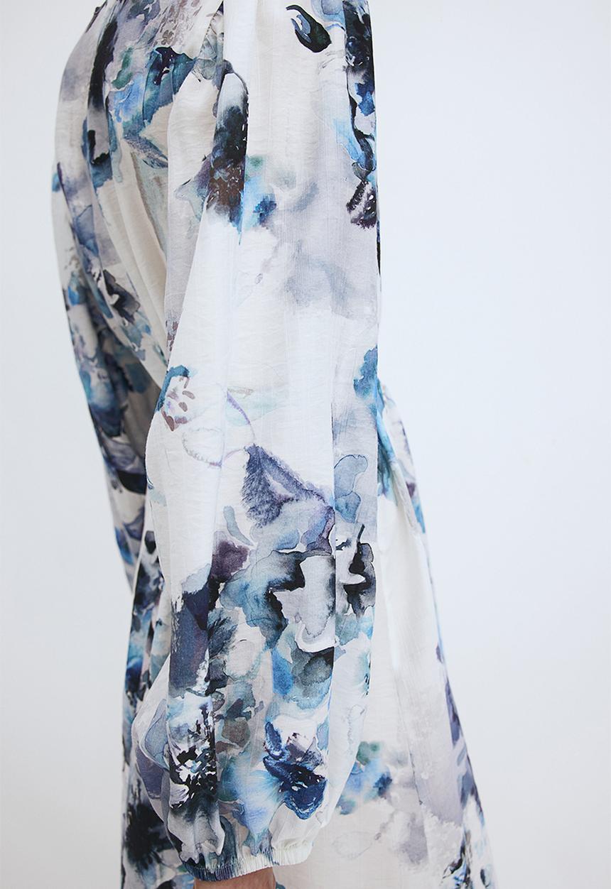 H&M - Tie-belt dress - white & blue floral 