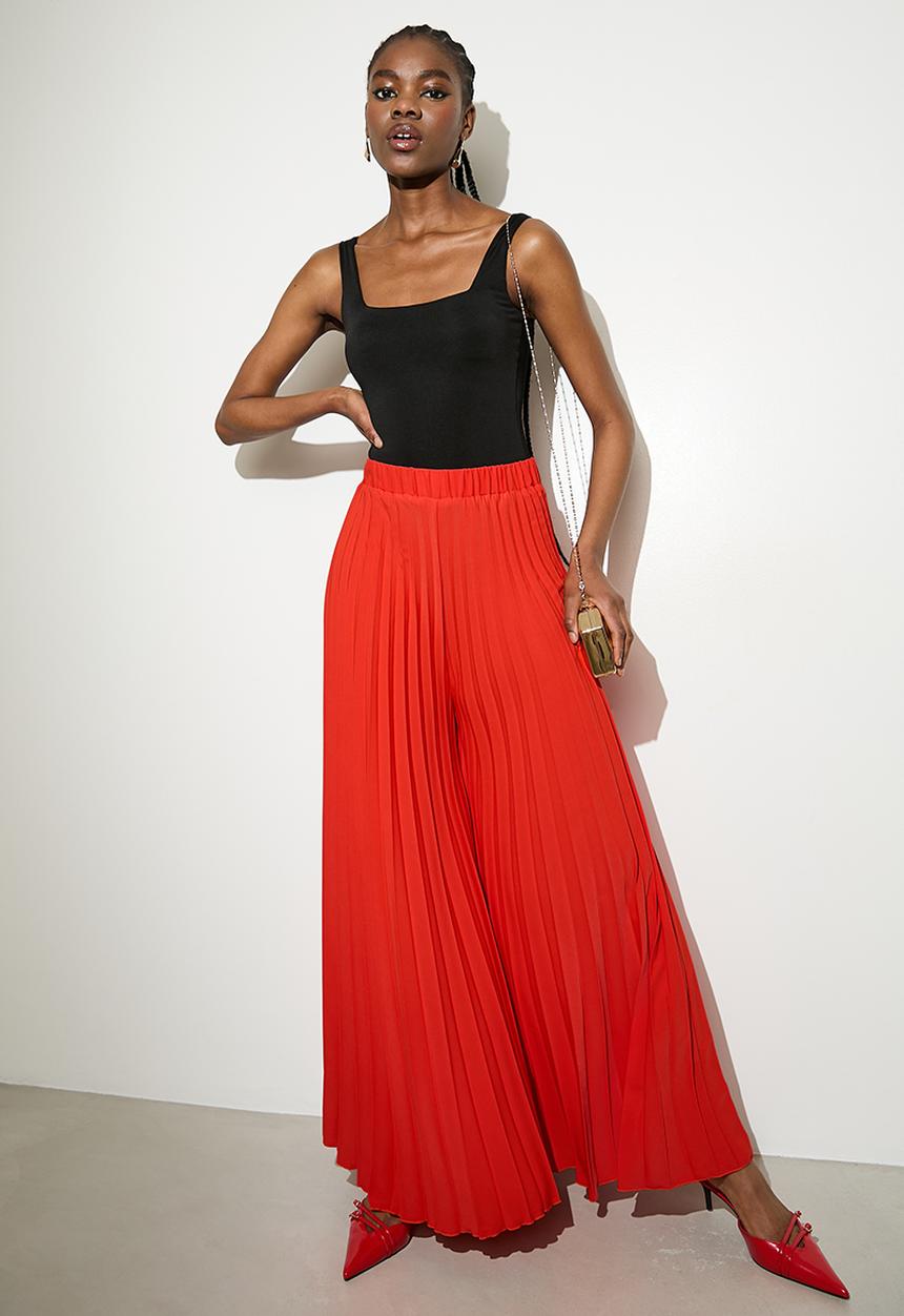 VELVET - Printed pleated palazzo - red