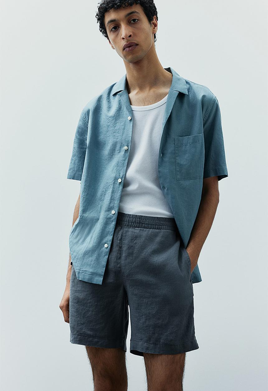 H&M - Regular fit linen shorts - dark turquoise