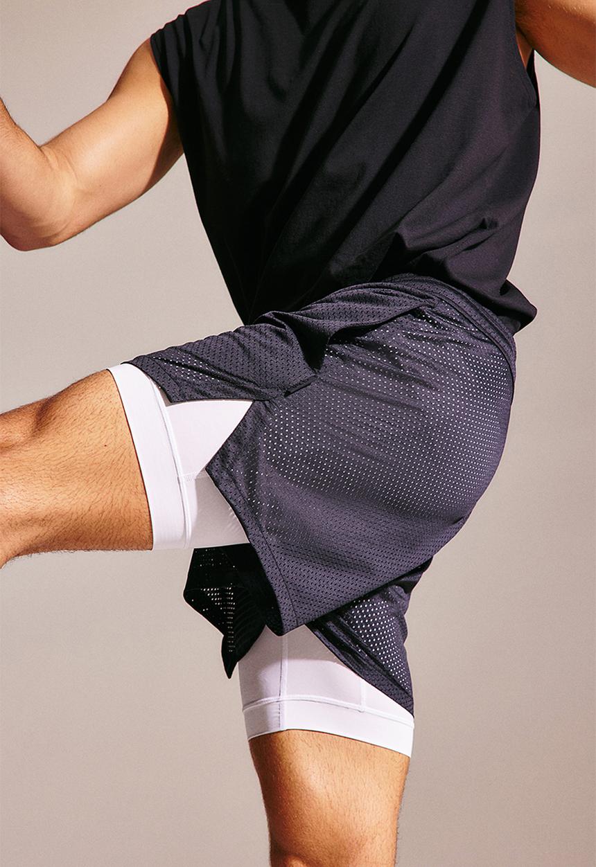 H&M - Drymove™ 2-in-1 sports shorts - black