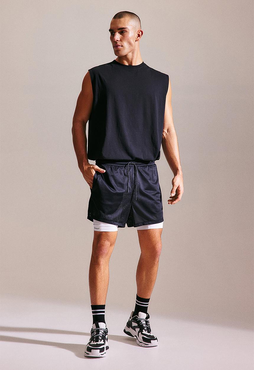 H&M - Drymove™ 2-in-1 sports shorts - black