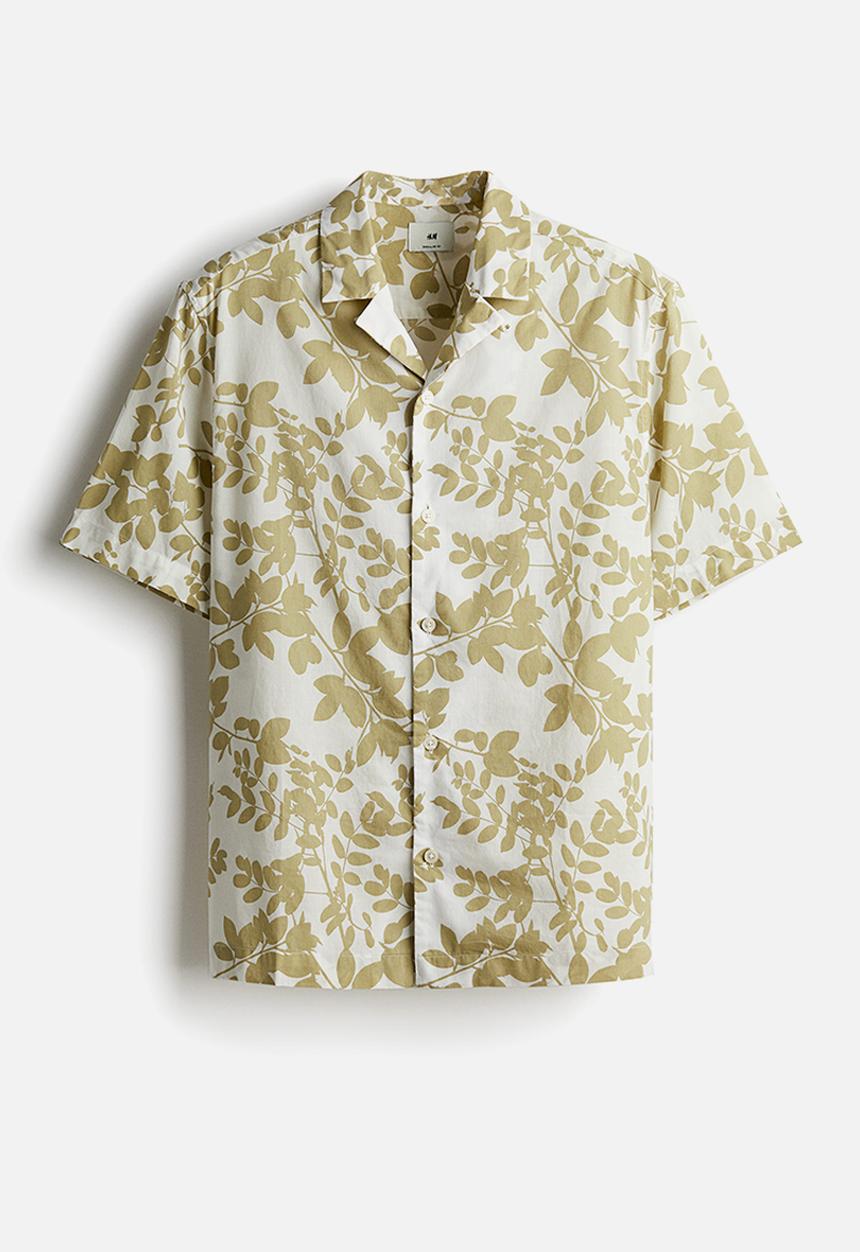 H&M - Regular fit printed resort shirt - white leaves