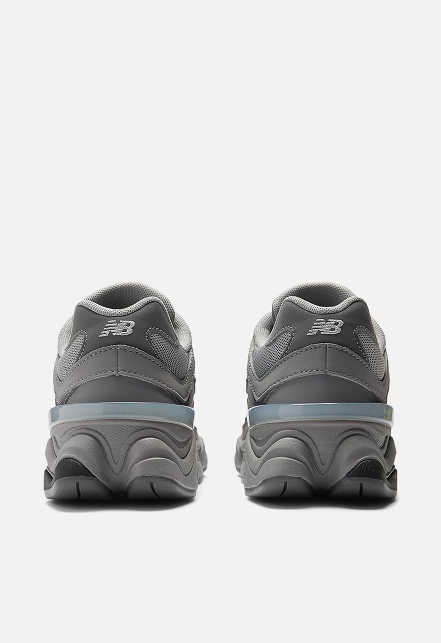 New Balance  - 9060 V1 gs - Shadow Grey (056)