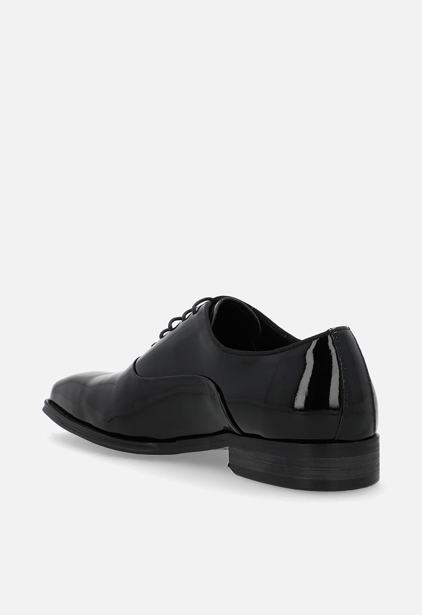 POLO - Patent oxford lace up - black