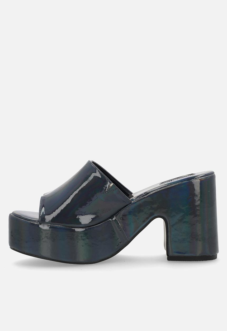 Plum - Eva platform heel - black