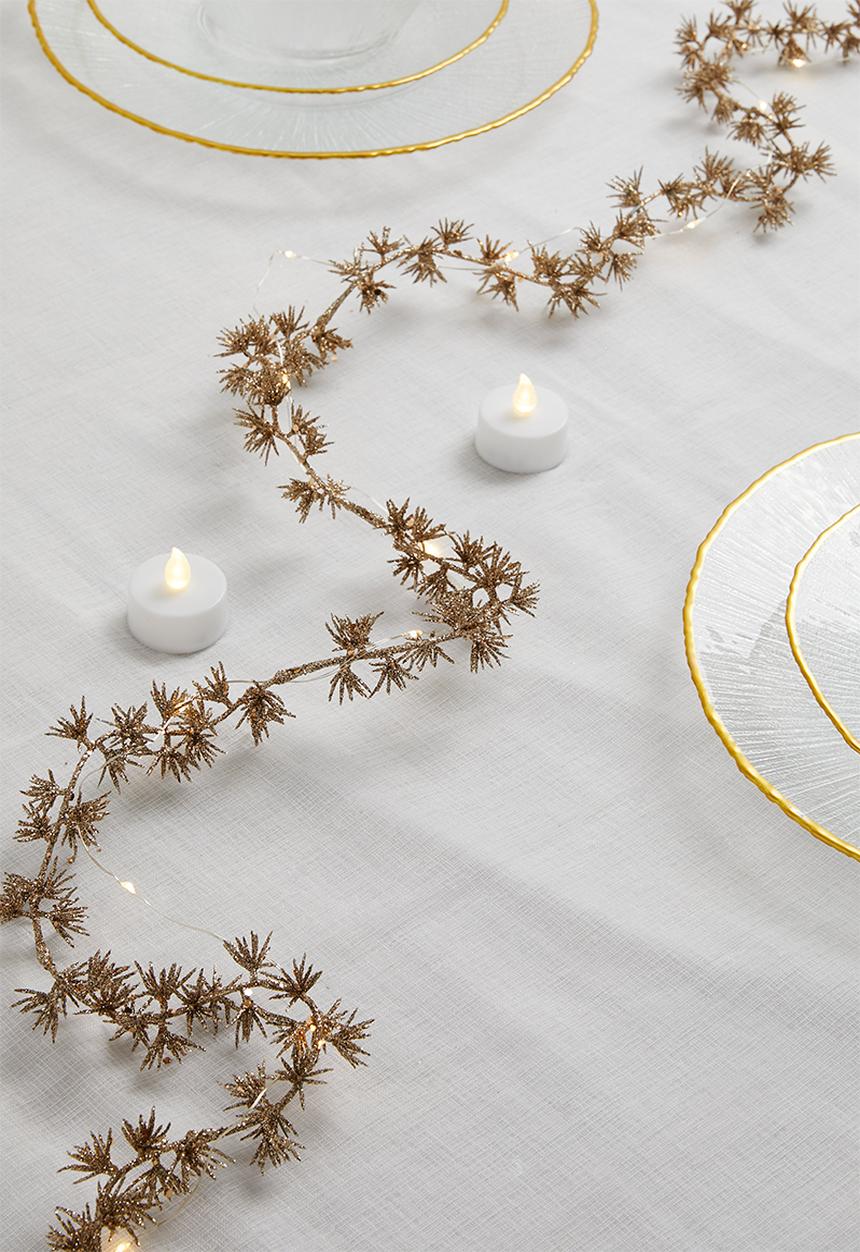 H&S - Pine needle LED light chain - gold