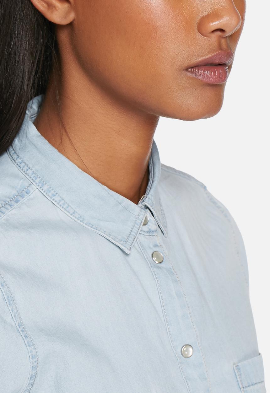 ONLY - Always cropped shirt