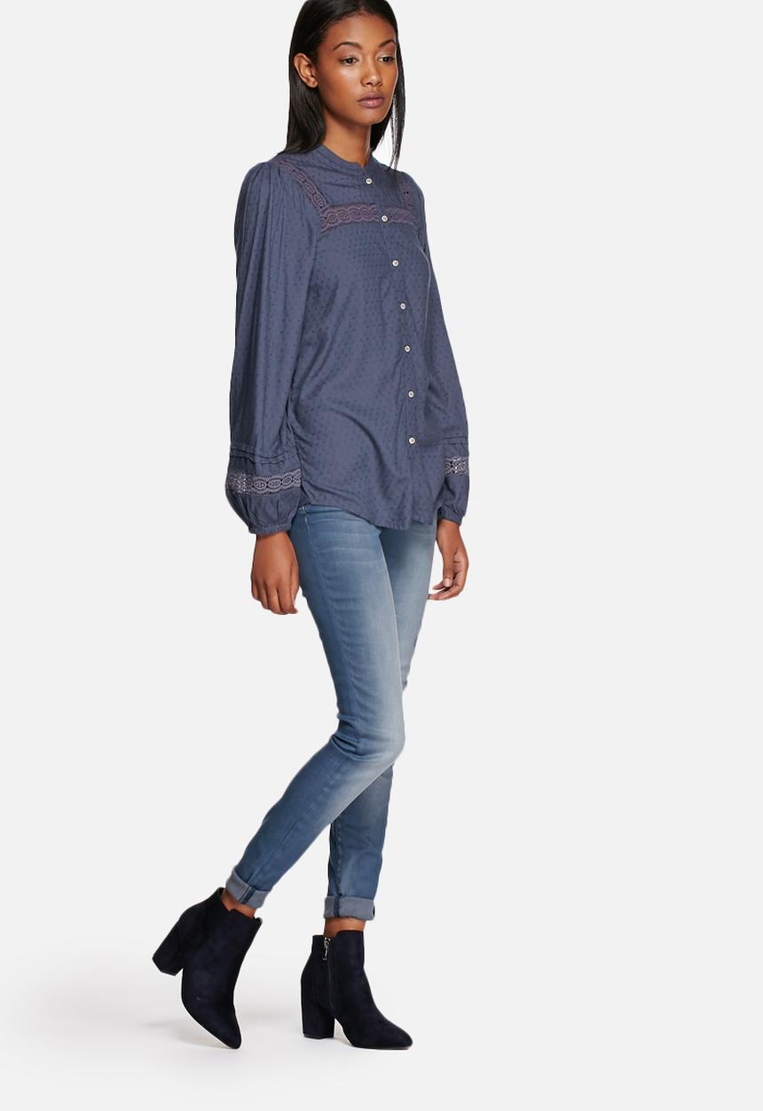 ONLY - Clotilda bell sleeve shirt