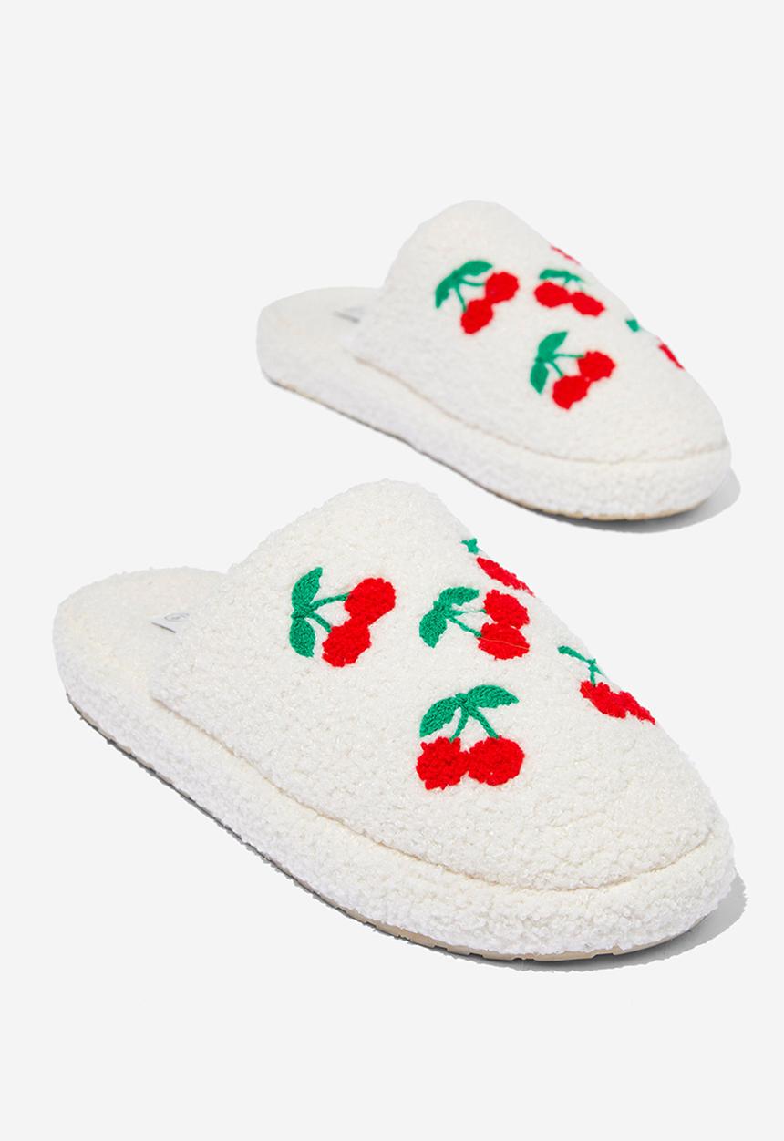 Cotton On - Cosy Novelty Scuff Slipper - Cherries Cream