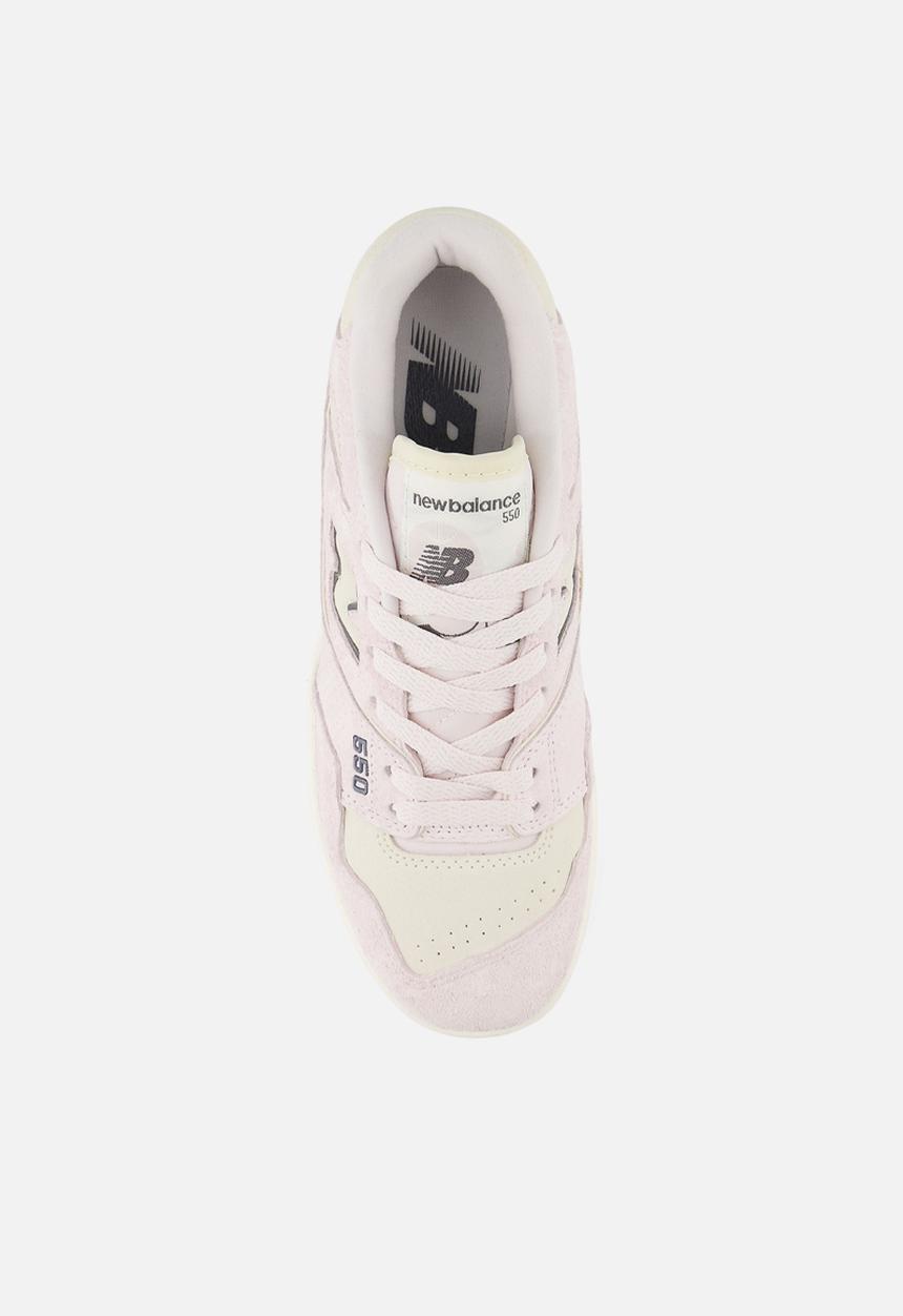 New Balance  - BB550